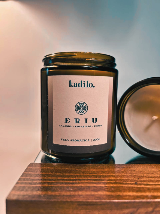 Vela ERIU (Lavanda + Eucalipto + Cedro)